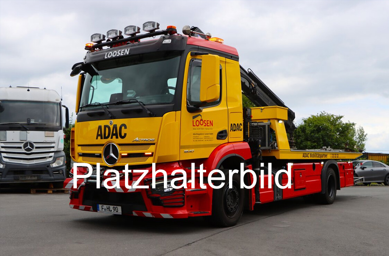 Mercedes-Benz Actros LFBK mit Ladekran